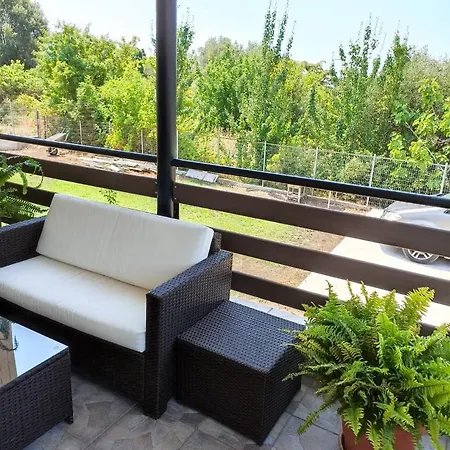 펜션 Johnny 's Private House 네아 미카니오나