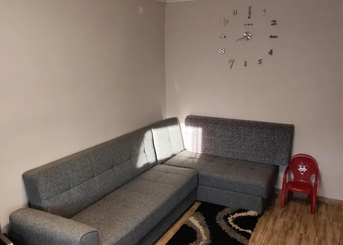 Johnny 's Private House Nea Michaniona